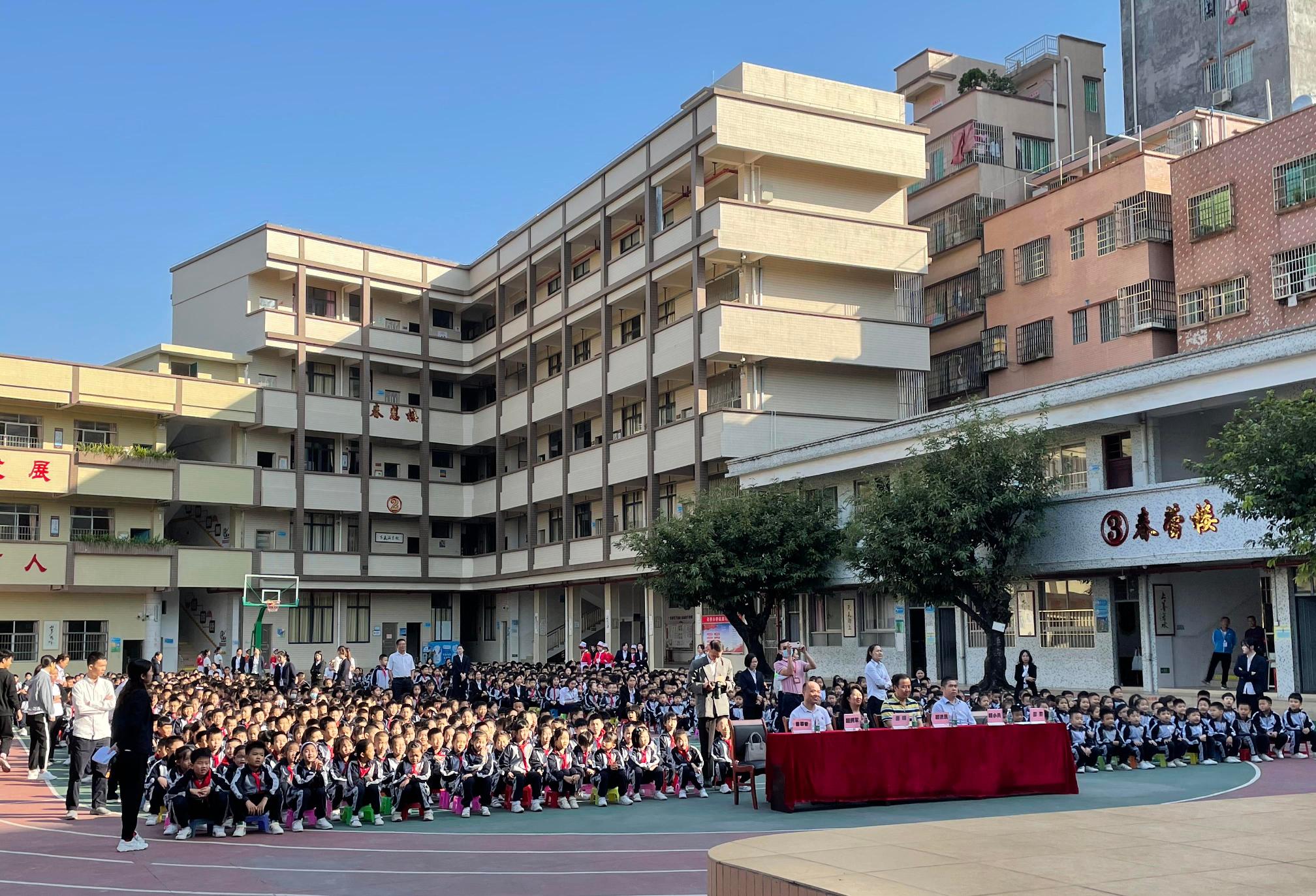 绵阳市游仙区春蕾小学2.jpg